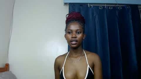 Snapshot of sweetlykaya chatting on July 2, 11:22 pm KAYA online show from July 2, 11:22 pm