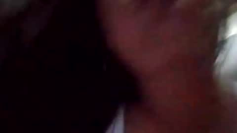 Snapshot of sweetmae32 chatting on May 28, 10:29 pm sweetmae32 online show from May 28, 10:29 pm
