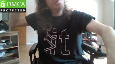 Snapshot of sweetman4u75 chatting on April 10, 4:23 pm Sweet Man online show from April 10, 4:23 pm