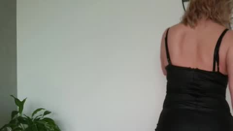 sweetmarthaaa online show from March 5, 12:56 pm