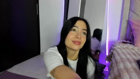 sweetmili133 online show from March 25, 9:04 am