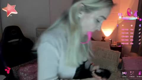 Snapshot of sweetnina_wet chatting on May 20, 9:32 pm Sweetnina online show from May 20, 9:32 pm