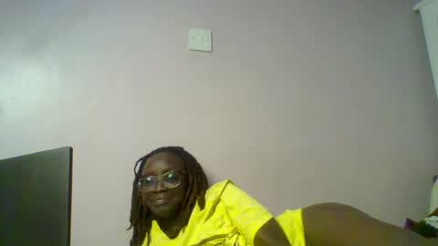 Snapshot of sweetnovah chatting on May 27, 1:57 am Novah girlie online show from May 27, 1:57 am