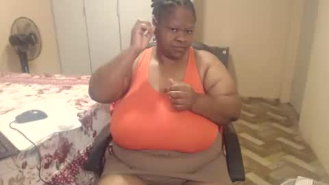 sweetnoziexxx online show from April 12, 5:12 am