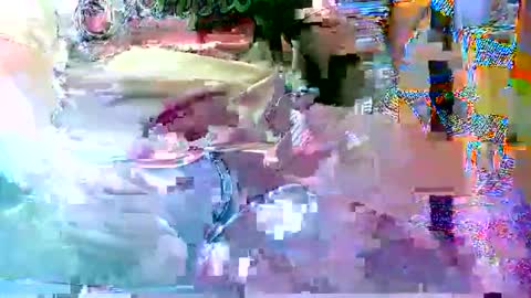 Snapshot of sweetnsauer chatting on September 17, 10:28 am sweetnsauer online show from September 17, 10:28 am