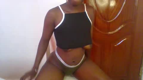 sweetpasion2 online show from March 1, 9:18 am