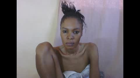 ESTHER online show from March 29, 6:35 am