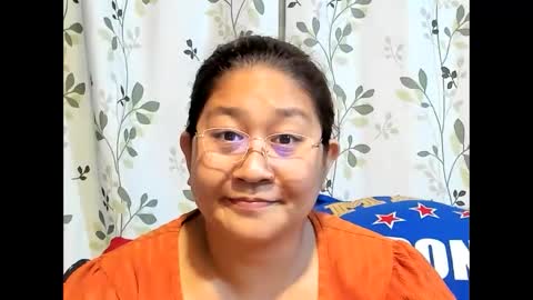 Snapshot of sweetpilipina88 chatting on September 15, 11:10 am MIA online show from September 15, 11:10 am
