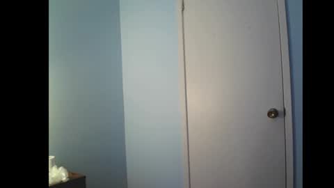 sweetprincelove online show from November 8, 7:52 am