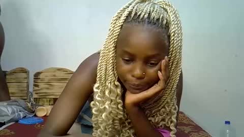 Lilly online show from March 10, 9:53 pm