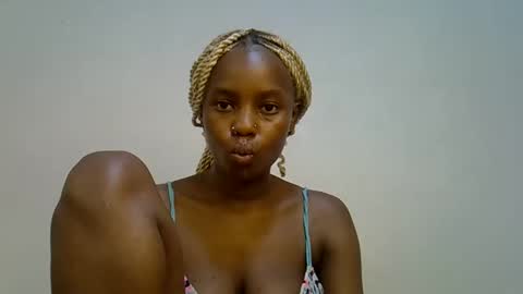 Lilly online show from March 19, 11:31 pm