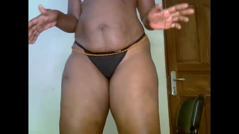 Snapshot of sweetrenne chatting on January 22, 9:13 am sweetrenne online show from January 22, 9:13 am