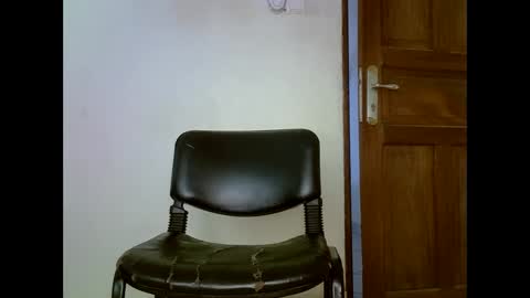 Snapshot of sweetrenne chatting on January 30, 5:09 am sweetrenne online show from January 30, 5:09 am