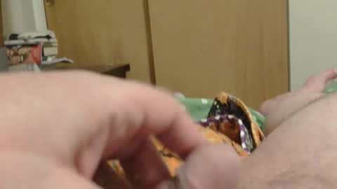 Snapshot of sweetrevengelol chatting on February 2, 7:01 pm SweetRevenge online show from February 2, 7:01 pm