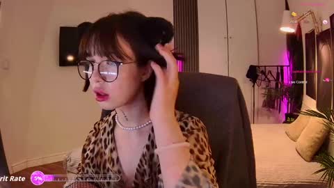 Alice online show from May 23, 9:08 pm
