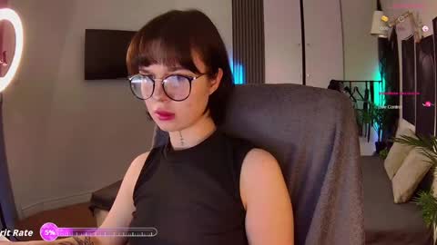 Alice online show from May 25, 8:37 pm
