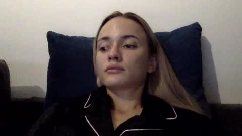 Snapshot of sweetsatalana chatting on July 17, 8:57 pm sweetsatalana online show from July 17, 8:57 pm