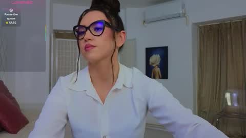 SweetScribe online show from December 5, 8:01 am