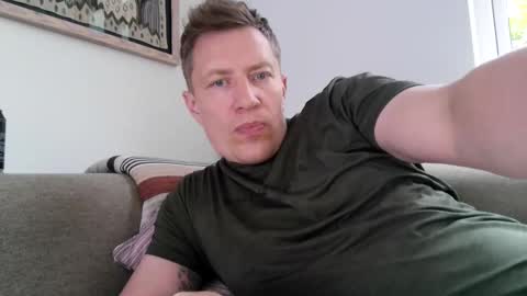sweetsinner83 online show from June 8, 7:14 pm