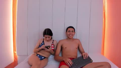 Miel and Leo online show from March 3, 12:22 pm