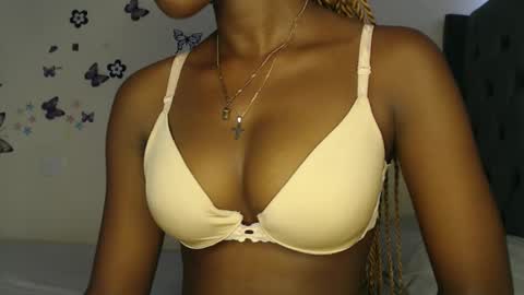 Sweetsinxx1 online show from September 9, 11:21 am