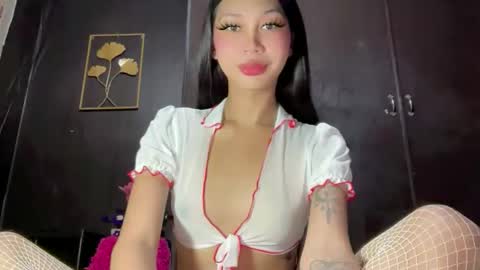 yanny online show from May 17, 3:26 am