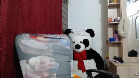 sweett_candy1 online show from April 7, 2:01 am