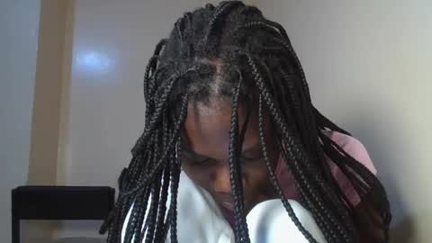 sweett_maya online show from March 2, 4:36 am