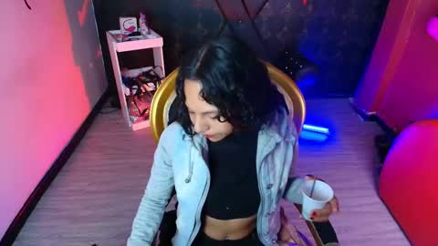 Sweett pleasure online show from February 1, 2:15 pm