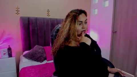 sweett rose   online show from November 4, 3:11 pm