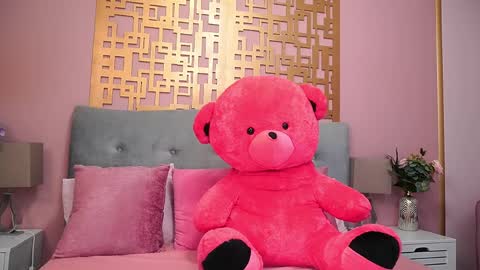 SweettLuna online show from April 9, 8:36 pm