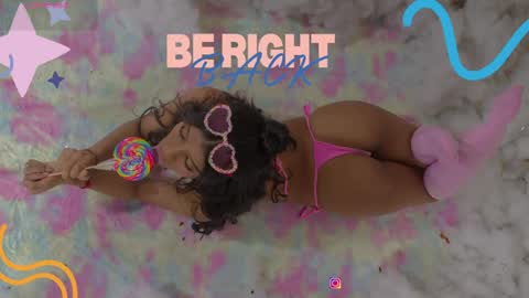Snapshot of sweetviolet___ chatting on April 26, 12:03 pm sweetviolet___ online show from April 26, 12:03 pm