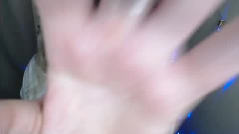 sweetvlada13 online show from May 19, 5:58 am