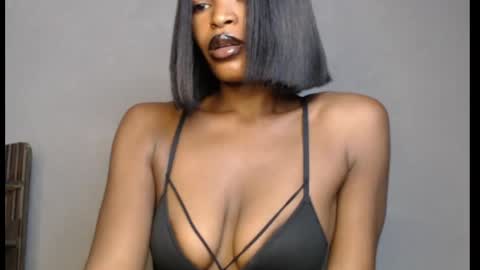 sweetxxboobsx online show from March 17, 7:44 am