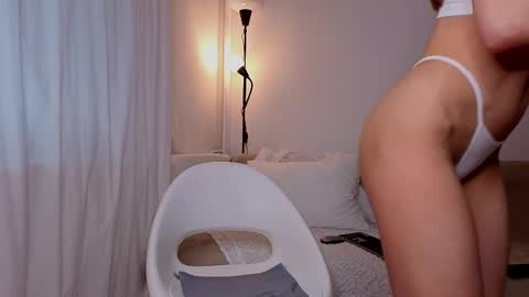 Snapshot of sweety_fit chatting on March 29, 4:07 pm Sweety Fit online show from March 29, 4:07 pm