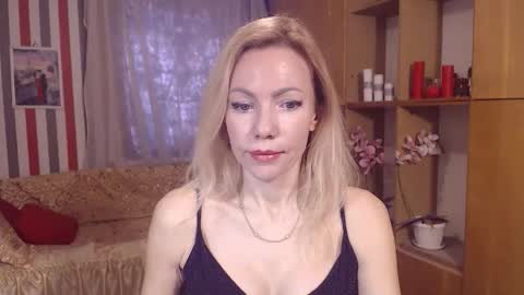 Sweety friend online show from April 13, 3:45 am