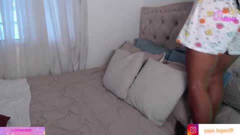 yaya online show from February 26, 10:53 pm