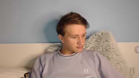 Cat online show from February 3, 10:48 pm