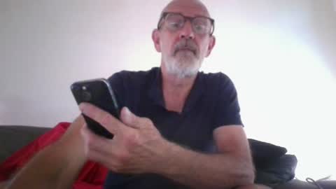 swimmi70 online show from July 23, 6:00 am