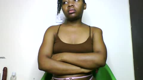 Snapshot of swit_candy chatting on July 1, 11:34 am Candy online show from July 1, 11:34 am