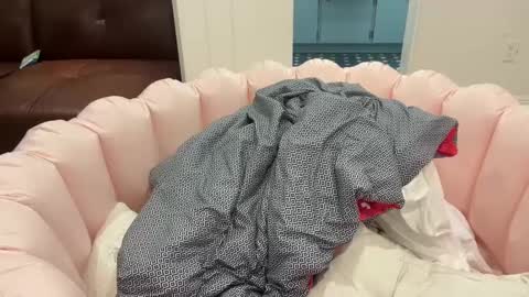 Snapshot of switchinjay chatting on September 11, 9:09 am switchinjay online show from September 11, 9:09 am