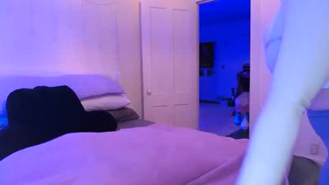 ashley blayde online show from February 19, 10:50 pm