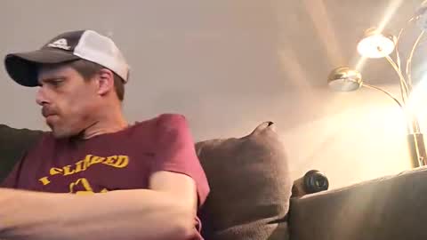 swontguy2025 online show from March 8, 7:23 am