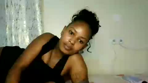 Snapshot of swt_bby chatting on June 14, 6:54 pm swt_bby online show from June 14, 6:54 pm