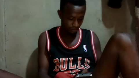 swthairy_dick online show from April 28, 2:49 am
