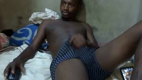 swthairy_dick online show from May 25, 10:21 am