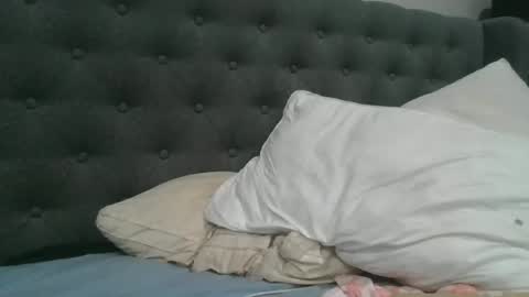 Snapshot of sxylegsturnmeon chatting on February 8, 1:42 am sxylegsturnmeon online show from February 8, 1:42 am