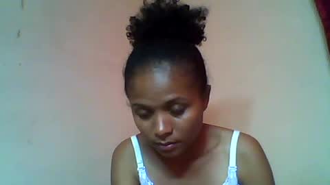 Snapshot of sylvaniah01 chatting on May 16, 12:15 pm sylvaniah01 online show from May 16, 12:15 pm