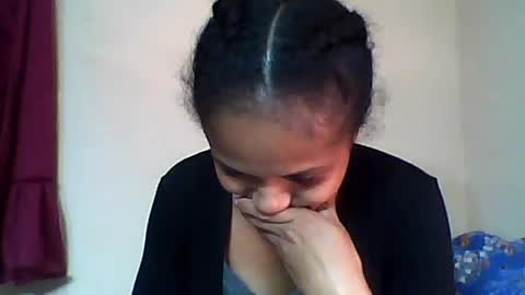 Snapshot of sylvaniah01 chatting on May 24, 7:57 am sylvaniah01 online show from May 24, 7:57 am