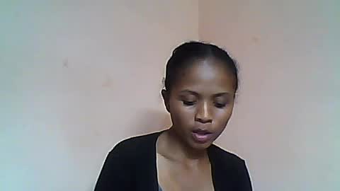 Snapshot of sylvaniah01 chatting on May 24, 8:03 pm sylvaniah01 online show from May 24, 8:03 pm